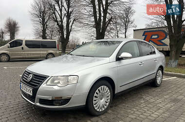 Седан Volkswagen Passat 2006 в Виннице