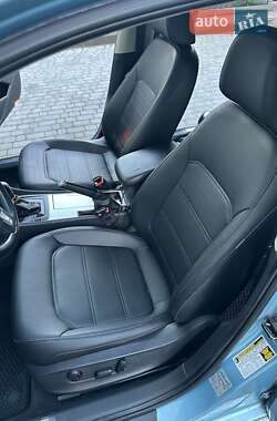 Седан Volkswagen Passat 2012 в 
