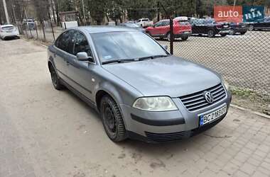 Седан Volkswagen Passat 2003 в Львове