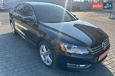 Седан Volkswagen Passat 2014 в Одесі