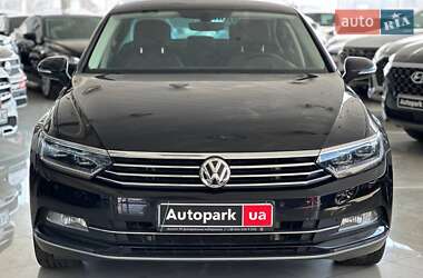 Седан Volkswagen Passat 2019 в Одессе