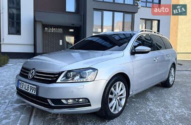 Универсал Volkswagen Passat 2012 в Львове