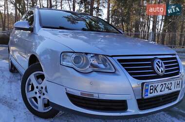 Универсал Volkswagen Passat 2007 в Нетешине