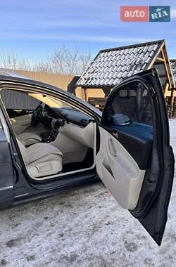 Універсал Volkswagen Passat 2009 в Сарнах