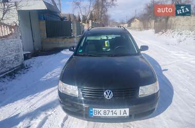 Универсал Volkswagen Passat 1999 в Луцке