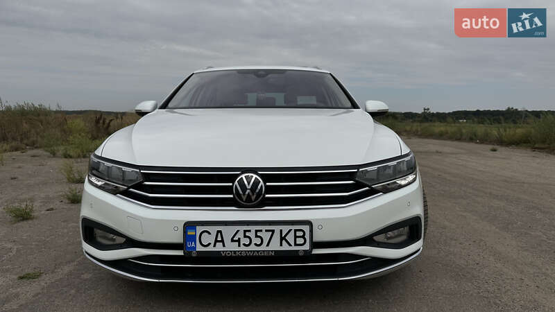 Універсал Volkswagen Passat 2019 в Умані