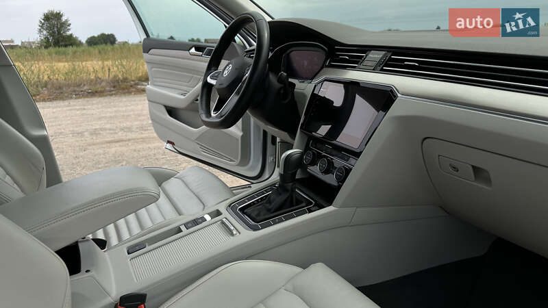 Універсал Volkswagen Passat 2019 в Умані