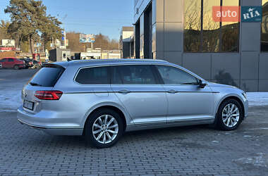 Універсал Volkswagen Passat 2015 в Рівному