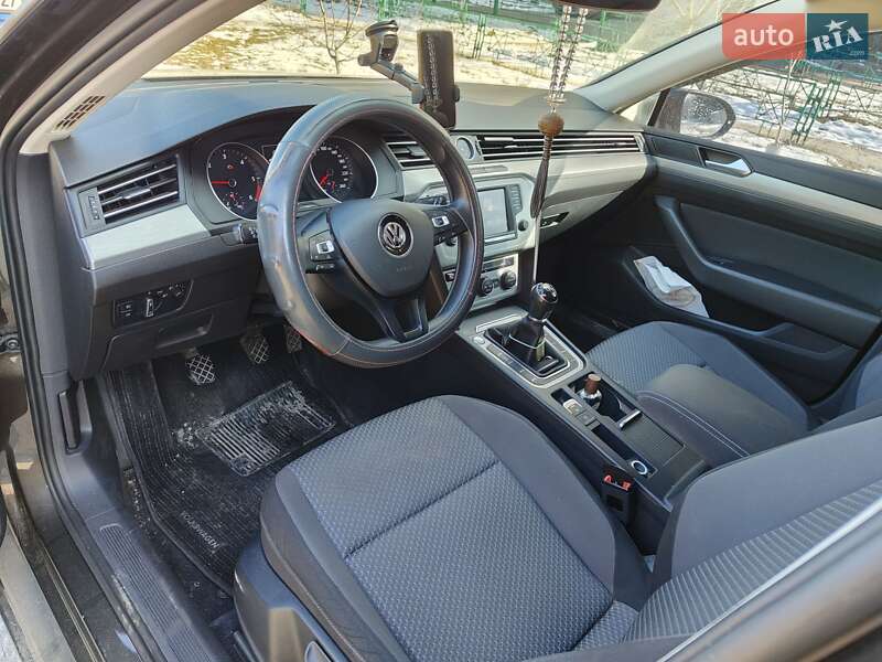 Универсал Volkswagen Passat 2015 в Чигирине