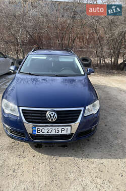 Универсал Volkswagen Passat 2008 в Дрогобыче