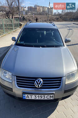 Универсал Volkswagen Passat 2002 в Ивано-Франковске