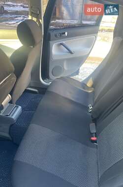Седан Volkswagen Passat 1997 в 
