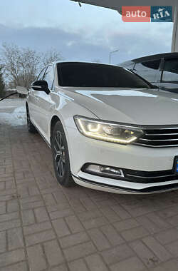 Седан Volkswagen Passat 2018 в 