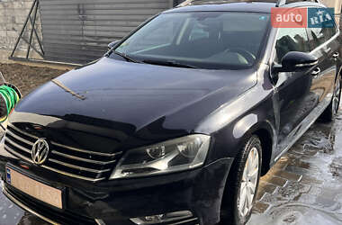 Volkswagen Passat 2011 Volkswagen Passat 2011