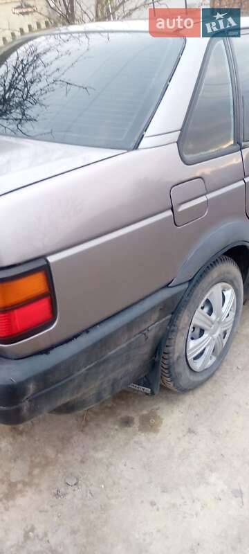 Седан Volkswagen Passat 1992 в Львові