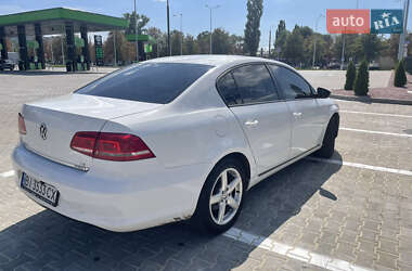 Седан Volkswagen Passat 2011 в Кременчуге
