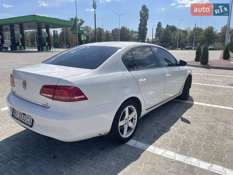 Volkswagen Passat 2011