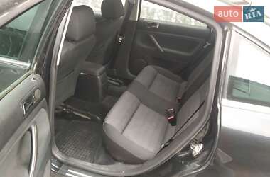 Седан Volkswagen Passat 2003 в Житомирі