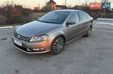 Седан Volkswagen Passat 2013 в Радехові