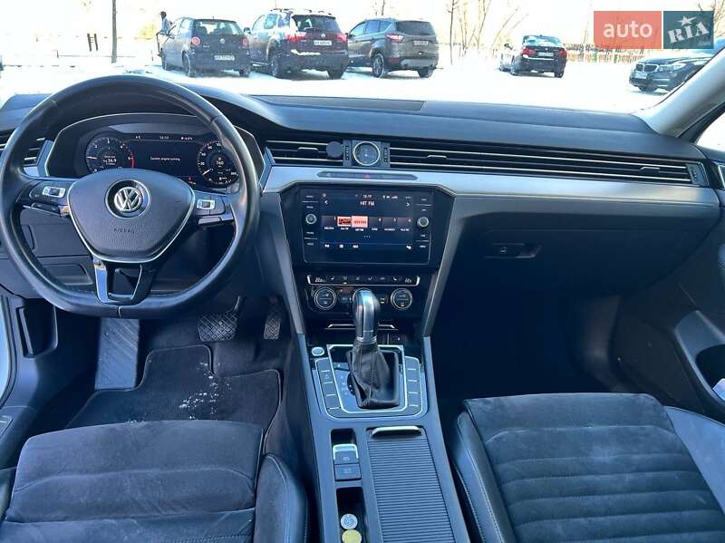 Універсал Volkswagen Passat 2018 в Києві