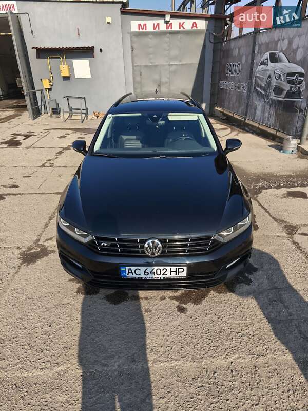 Універсал Volkswagen Passat 2018 в Нововолинську