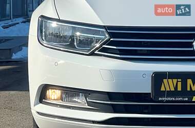 Седан Volkswagen Passat 2017 в Киеве