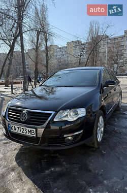 Седан Volkswagen Passat 2008 в Днепре