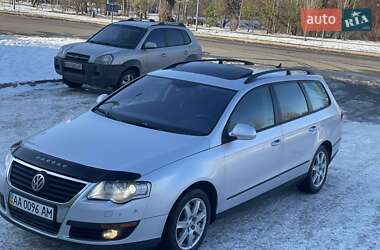 Універсал Volkswagen Passat 2009 в Києві