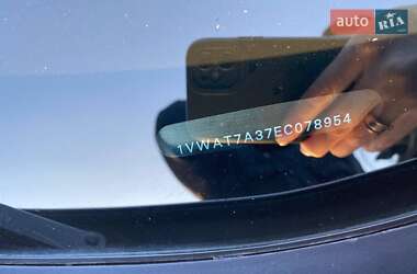 Седан Volkswagen Passat 2014 в 