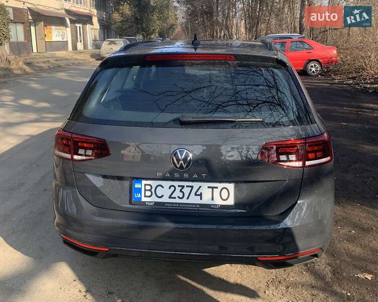 Универсал Volkswagen Passat 2021 в Львове