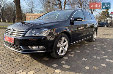 Універсал Volkswagen Passat 2011 в Луцьку