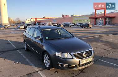 Універсал Volkswagen Passat 2010 в Києві