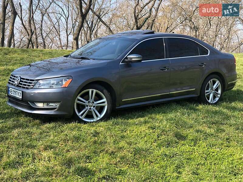 Седан Volkswagen Passat 2014 в Измаиле