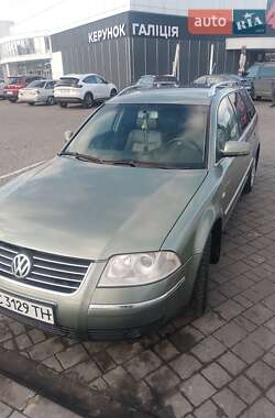 Универсал Volkswagen Passat 2003 в Стрые