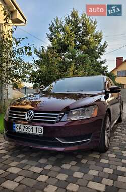 Седан Volkswagen Passat 2013 в Львові