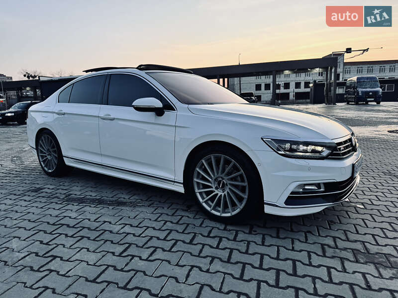 Седан Volkswagen Passat 2016 в Вінниці