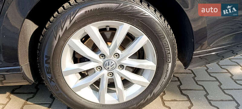 Универсал Volkswagen Passat 2016 в Ивано-Франковске