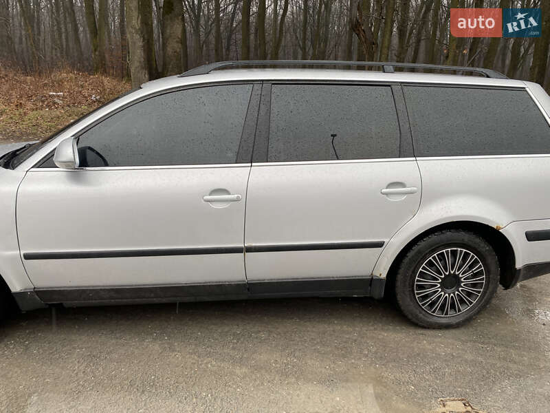 Универсал Volkswagen Passat 2004 в Львове
