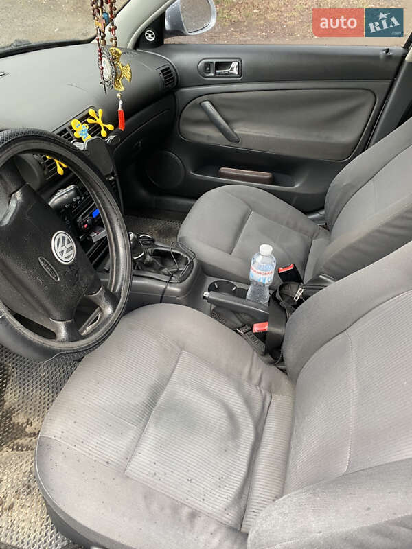 Универсал Volkswagen Passat 2004 в Львове