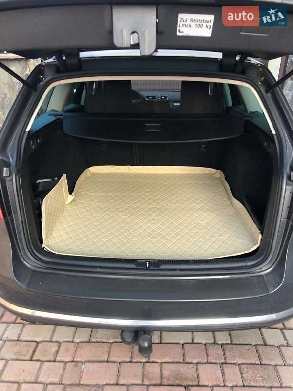 Універсал Volkswagen Passat 2011 в Бучачі