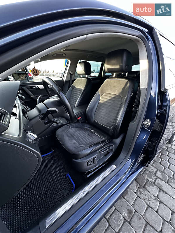 Универсал Volkswagen Passat 2011 в Львове