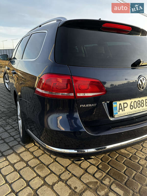 Универсал Volkswagen Passat 2011 в Львове