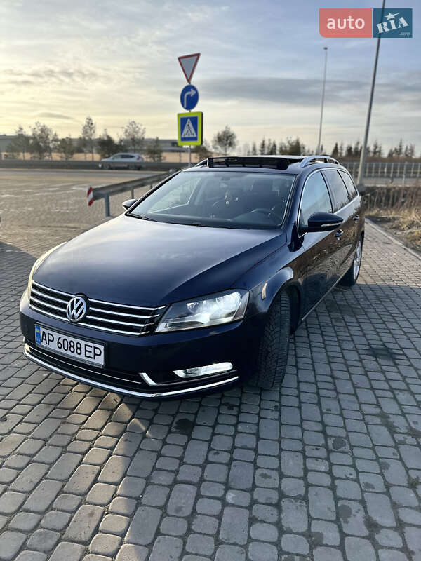 Универсал Volkswagen Passat 2011 в Львове