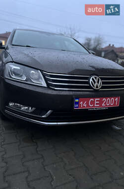 Volkswagen Passat 2012