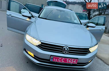 Универсал Volkswagen Passat 2017 в Тячеве