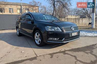Універсал Volkswagen Passat 2011 в Чернігові