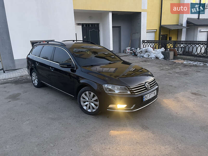 Универсал Volkswagen Passat 2013 в Тернополе