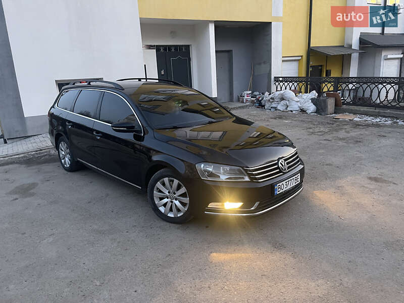Универсал Volkswagen Passat 2013 в Тернополе