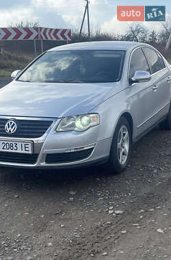 Седан Volkswagen Passat 2007 в 