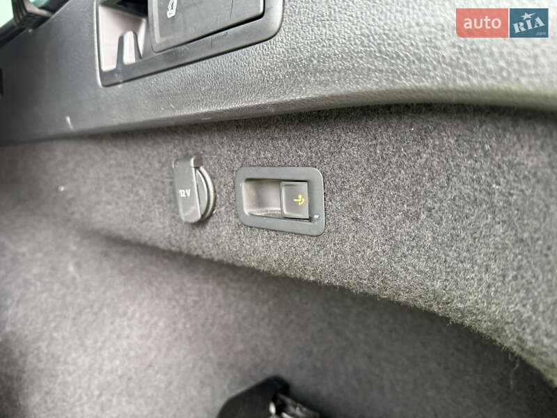 Универсал Volkswagen Passat 2018 в Кропивницком
